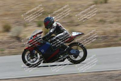 media/Apr-20-2025-AHRMA (Sun) [[393a79c373]]/Race/Group 8/Turn 4b/